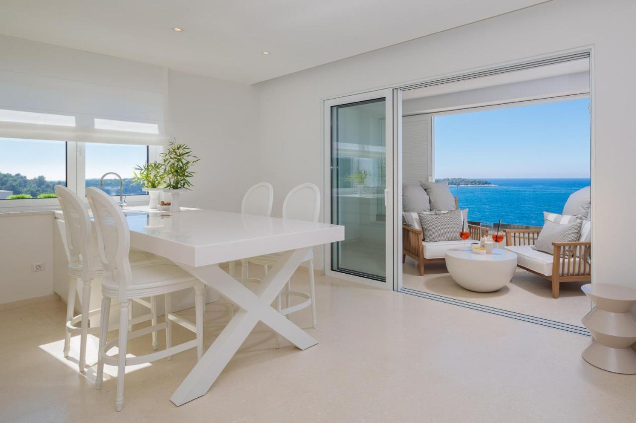Luxury Seafront Villa Primosten Glamour With Private Pool, Sauna And Gym At The Beach In Primosten Exterior photo