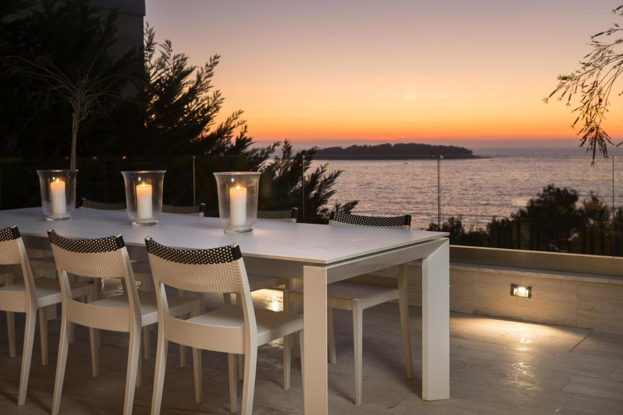 Luxury Seafront Villa Primosten Glamour With Private Pool, Sauna And Gym At The Beach In Primosten Exterior photo