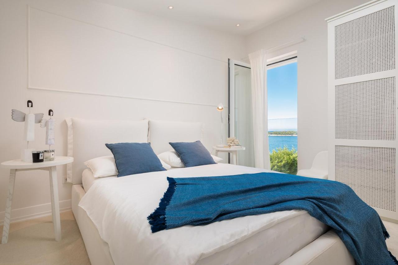 Luxury Seafront Villa Primosten Glamour With Private Pool, Sauna And Gym At The Beach In Primosten Exterior photo