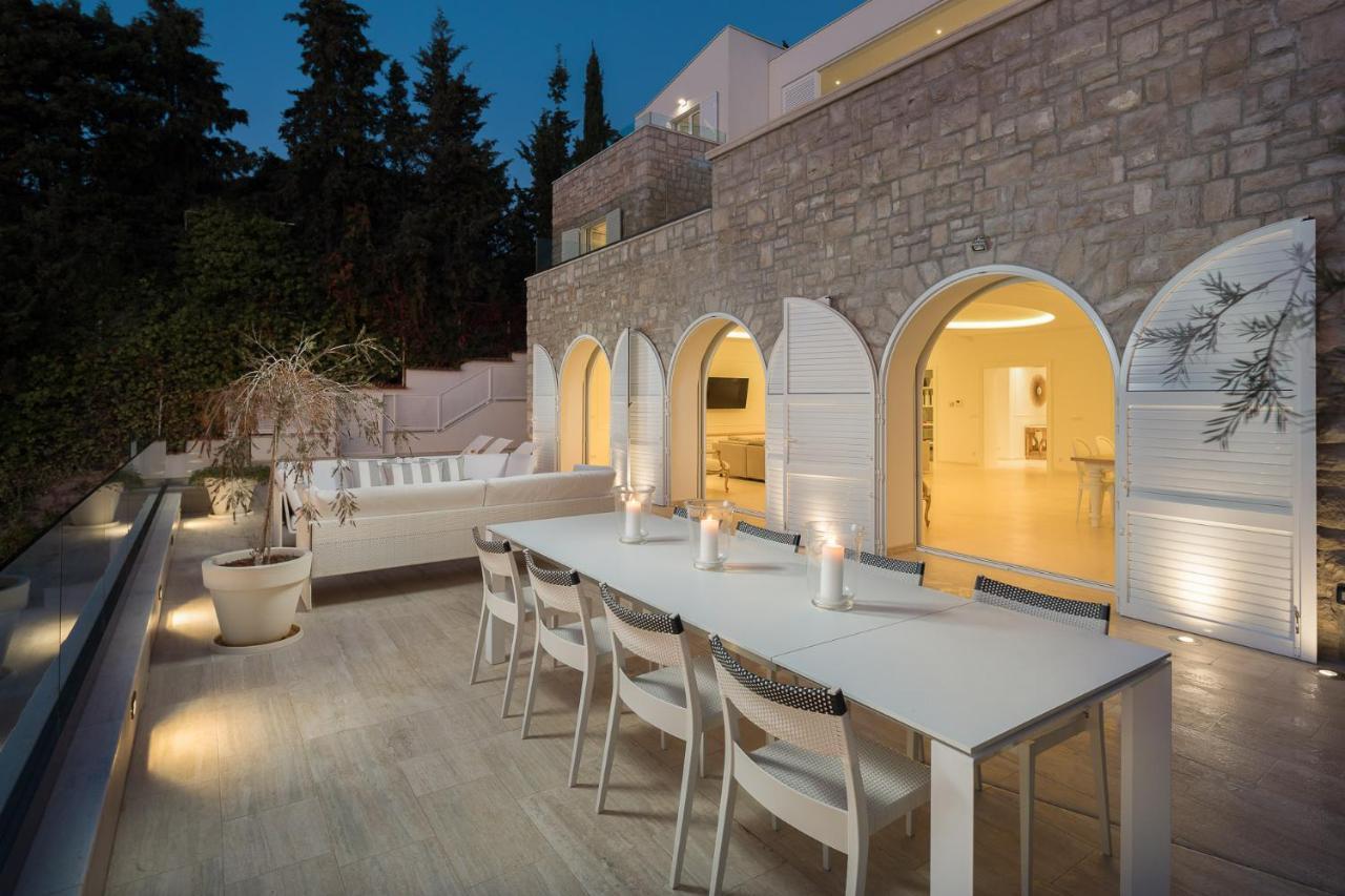 Luxury Seafront Villa Primosten Glamour With Private Pool, Sauna And Gym At The Beach In Primosten Exterior photo